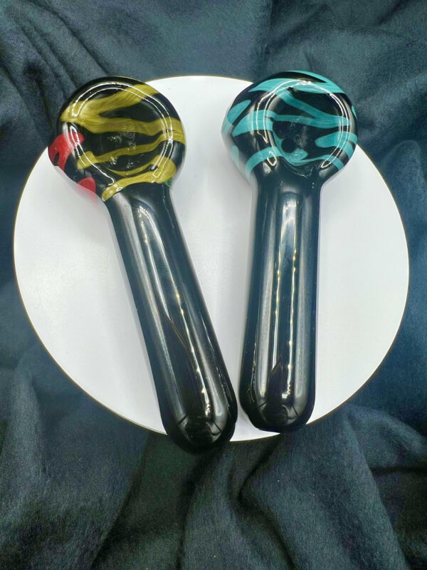 BlackLUVSpoon1.jpg Black LUV Series Spoons by Jellyfish Glass